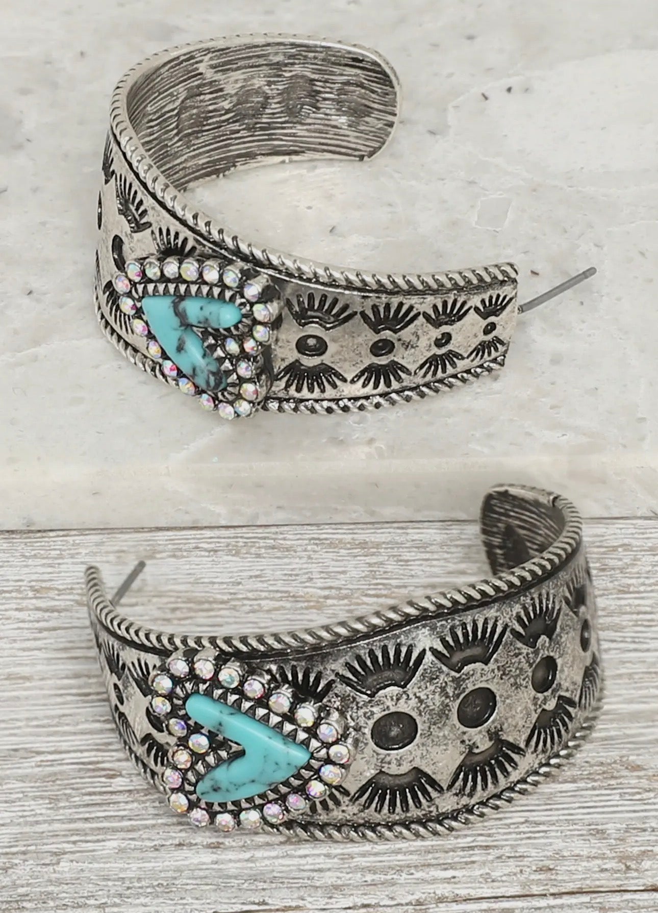 Western Rhinestone Turquoise Heart Earrings