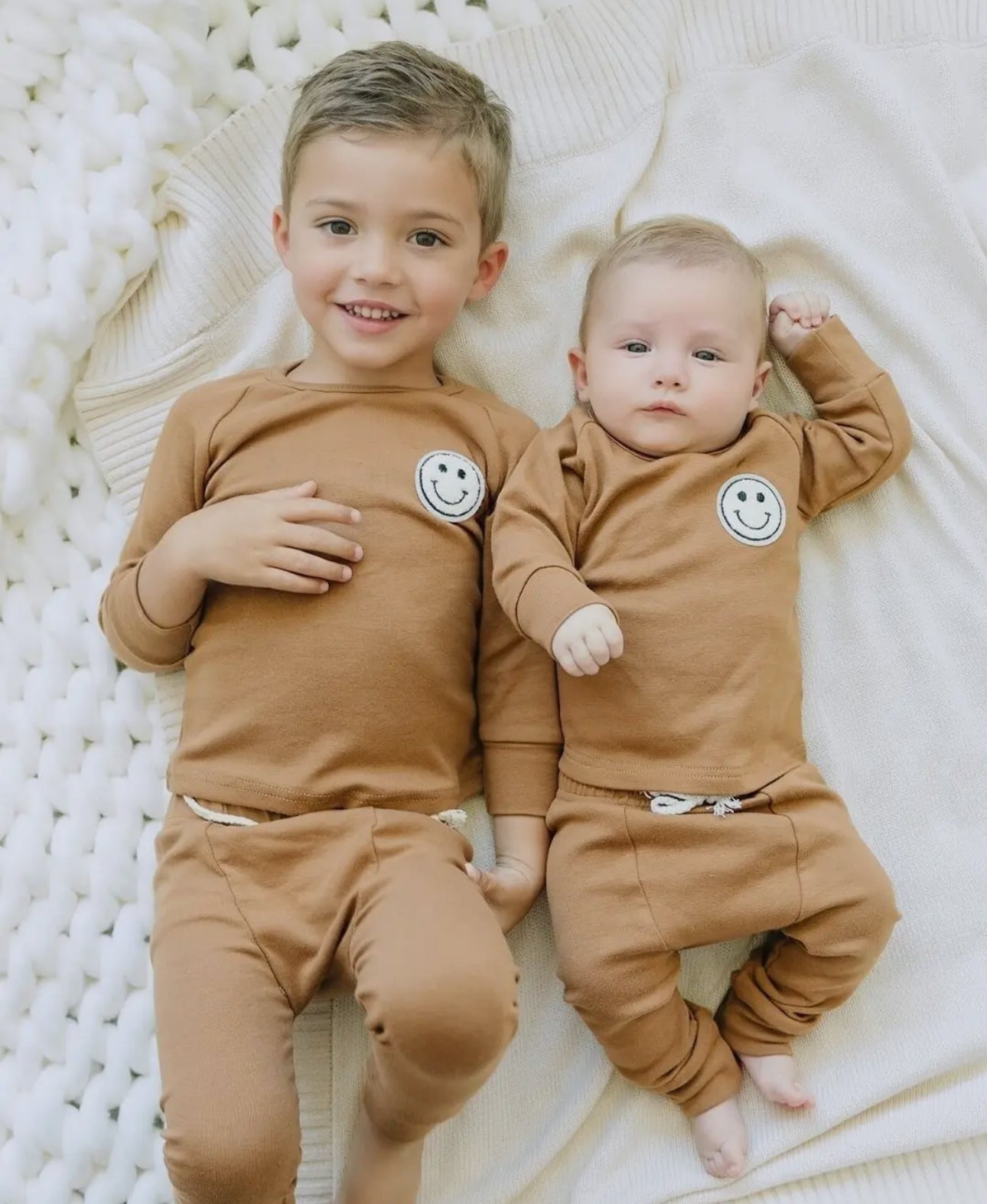 Lounge Set | Smiley Brown