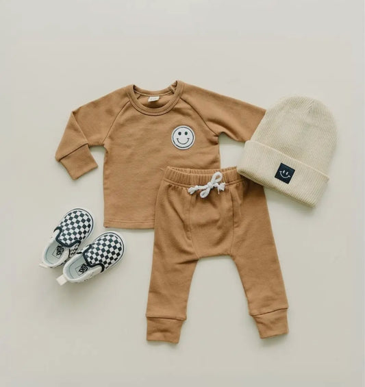 Lounge Set | Smiley Brown