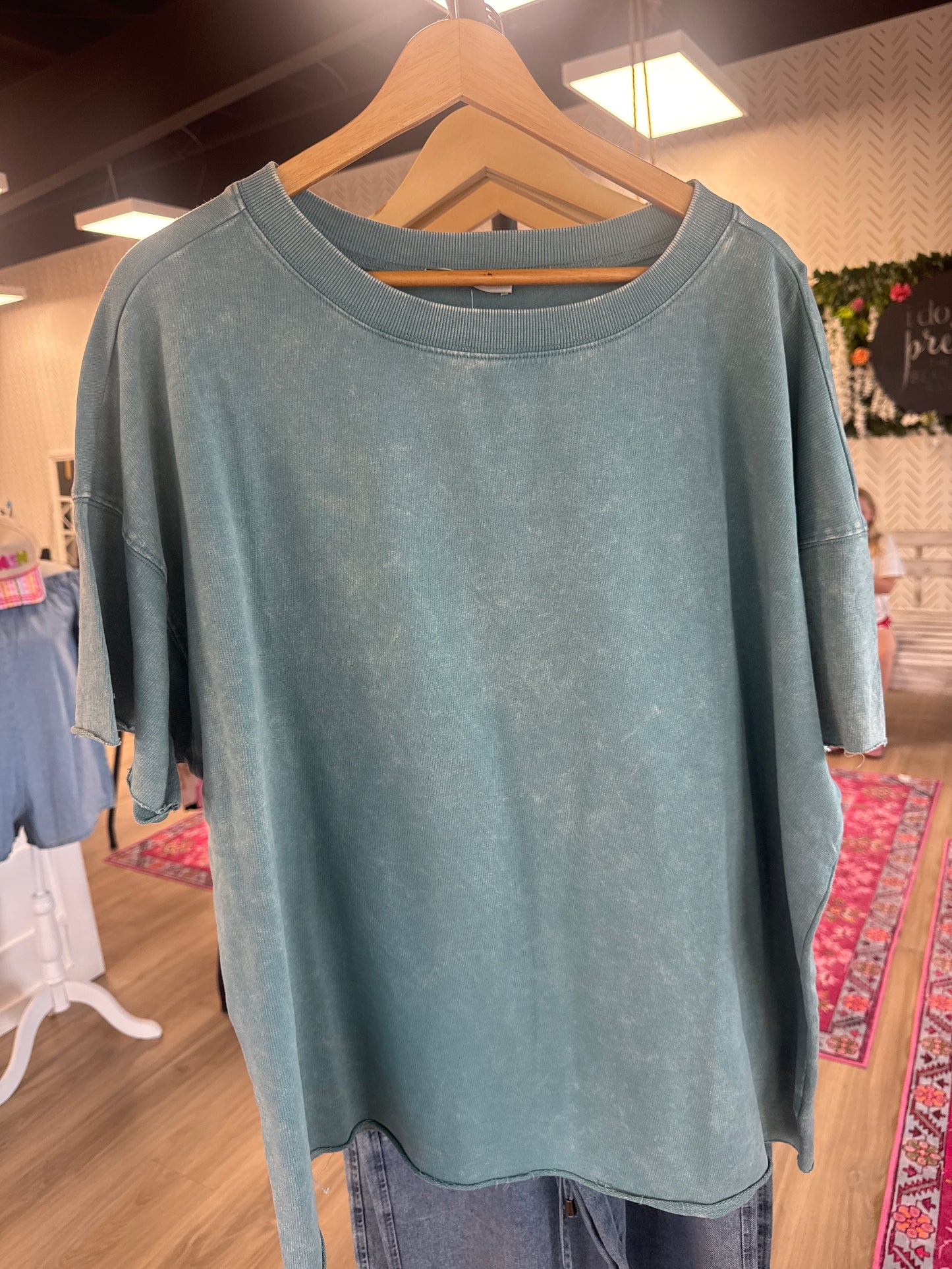Raw Edge Ash Jade Tee