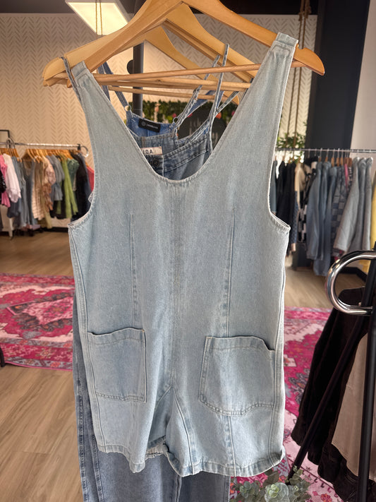 V-Neck Sleeveless Pocket Denim Jumpsuit